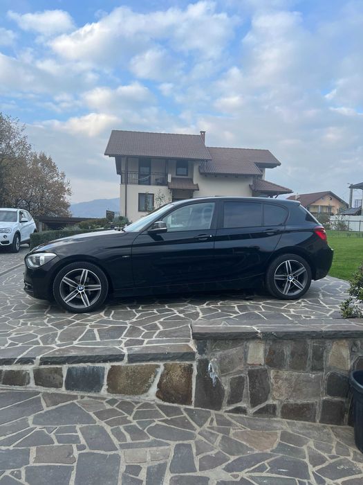 BMW Seria 1 F20 116i Sport Line