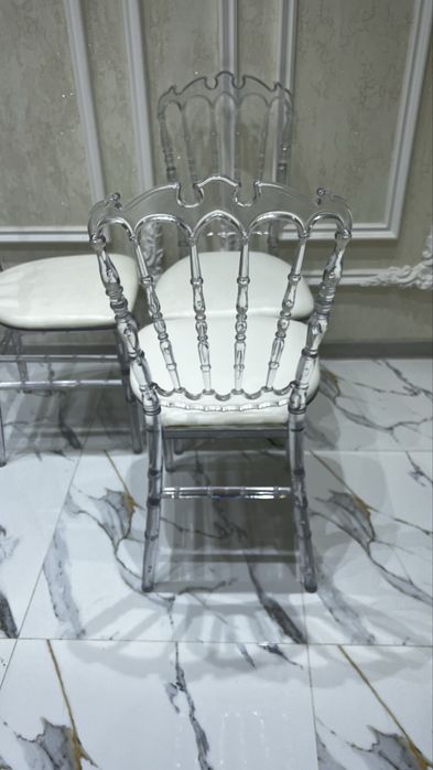 Прозрачные дизайнерские стулья (Chiavari) – 400 шт