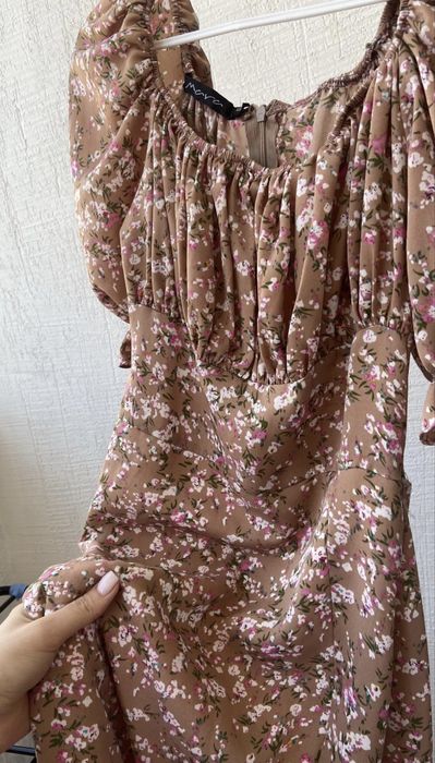 Женское платье S размер