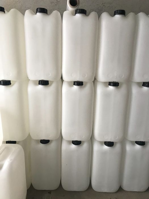 ТУБИ 25л. 10бр. 50лв. НОВИ, чисти и здрави с капачки