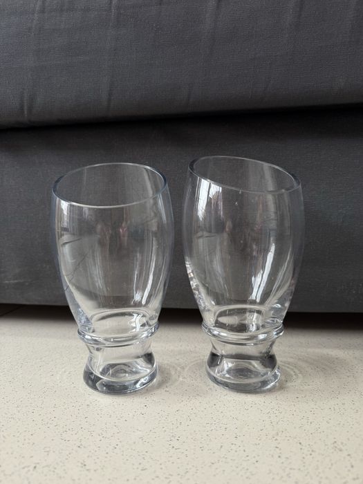 Вазы 2 штуки 15 см