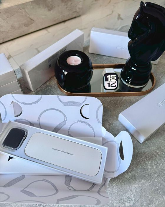 Vând Apple Watch Series 10