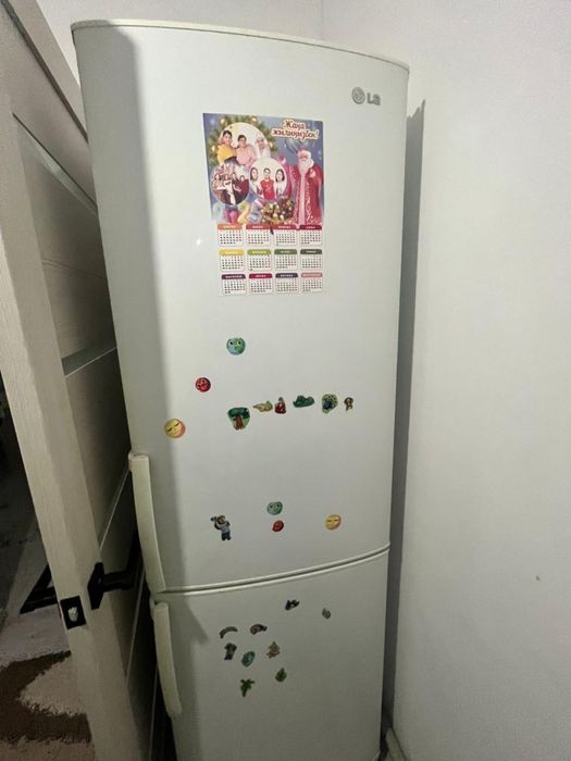 Холодильние LG ..
