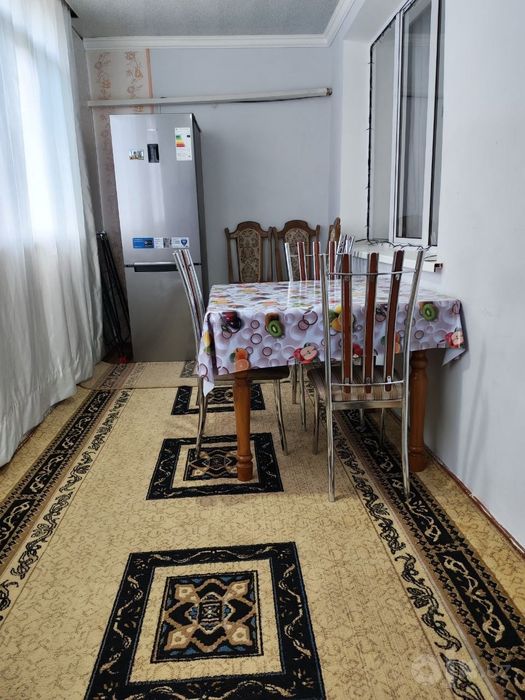 Эко базар феруза Мирзо Улугбек район продается квартира 3/4/5