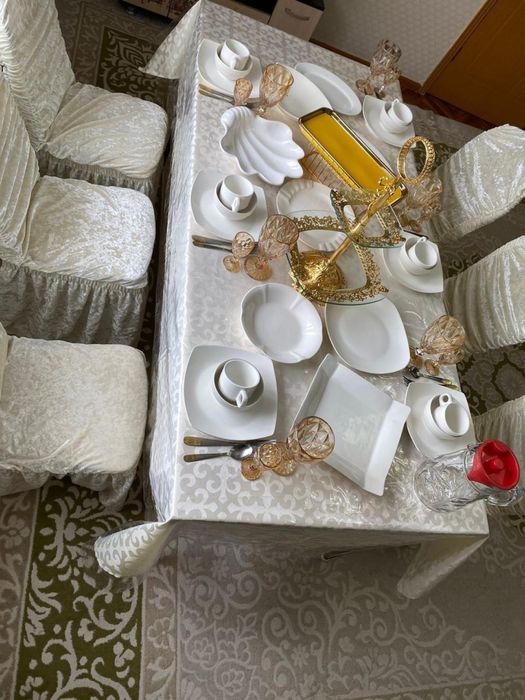 Столы со стульями