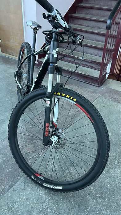 Bicicleta cube attention