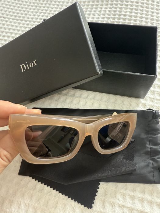 Продам оригинал Ray ban, Dior