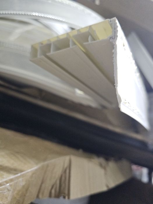 Карниз багетный для шторы