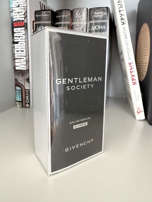 Givenchy Gentleman Society Extreme 60 мл