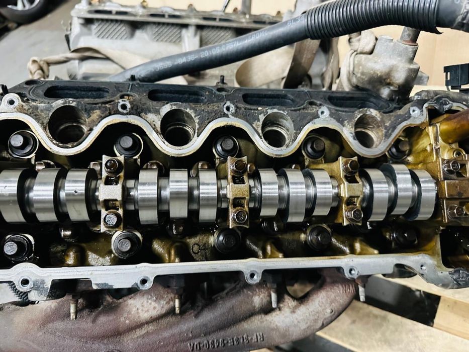 Двигатель Ford 5.4 triton