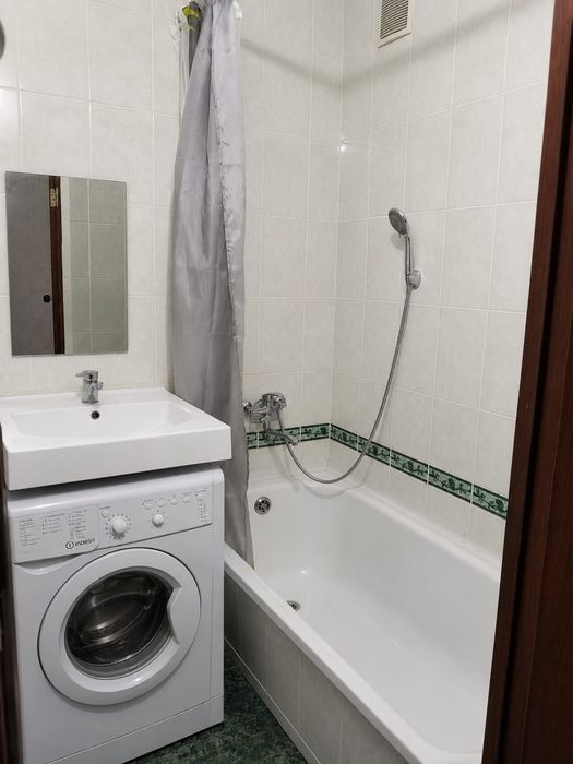 Продам 4х комнатную квартиру