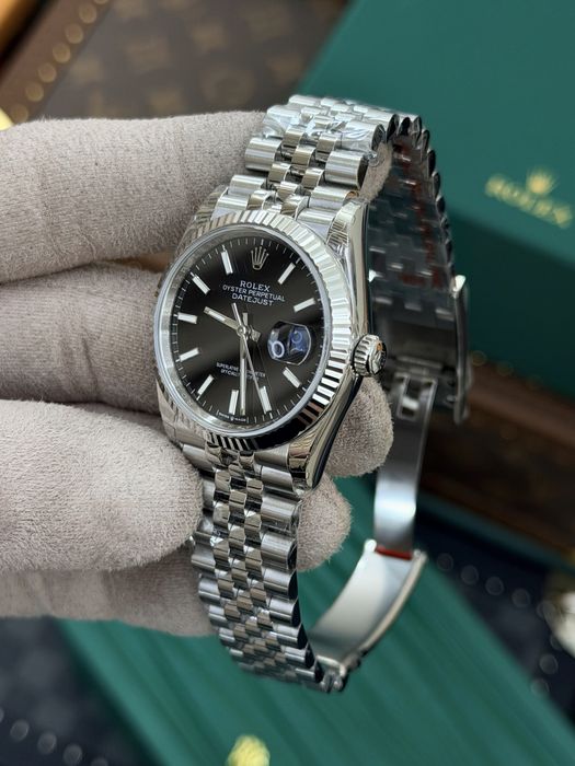 Rolex Date-Just 36mm Black Dial Cal 3235