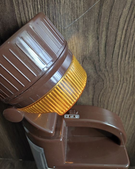 Акумулаторен Радио / Фенер - 6 в 1