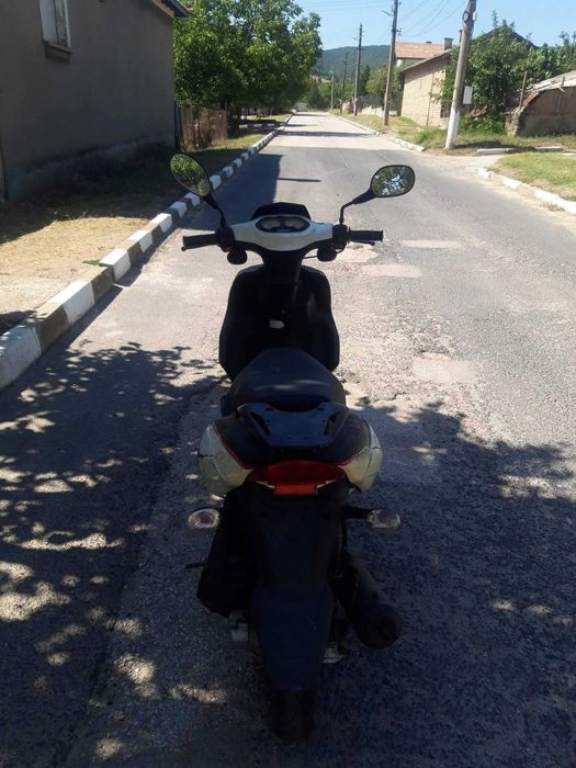 Скутер Övriga Yiying