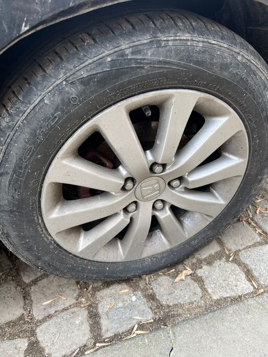 Джанти с гуми летни 5х114,3