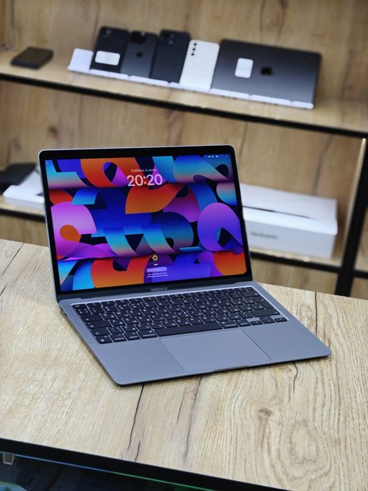 MacBook Air M1 | 99% Акб | 20 Циклов | 8/256гб | ЕАС