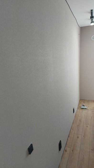 Поклейка обоев 800тгм²