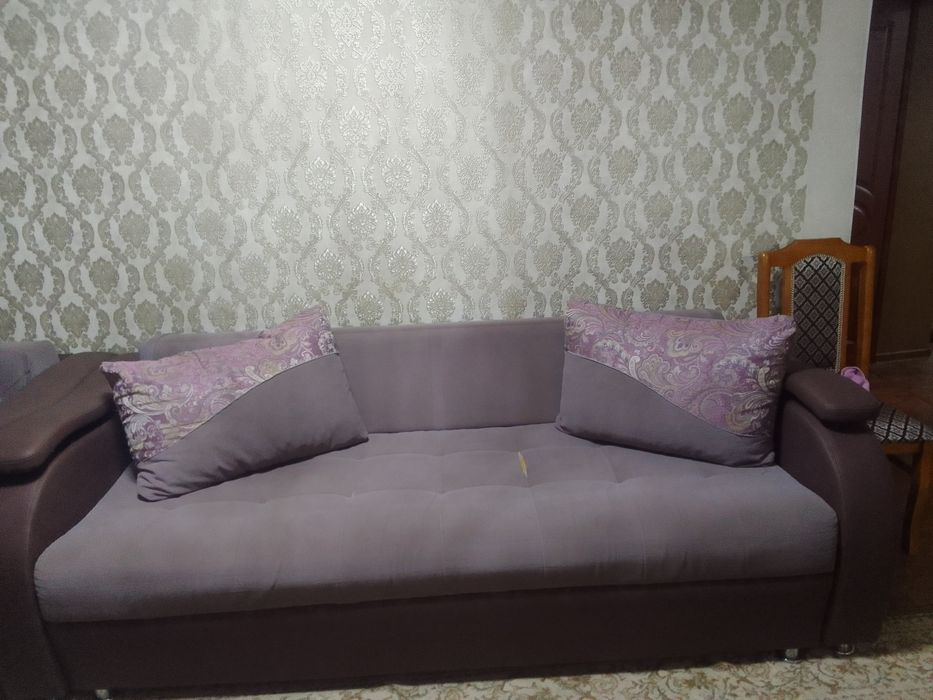 Продам диван и кресло