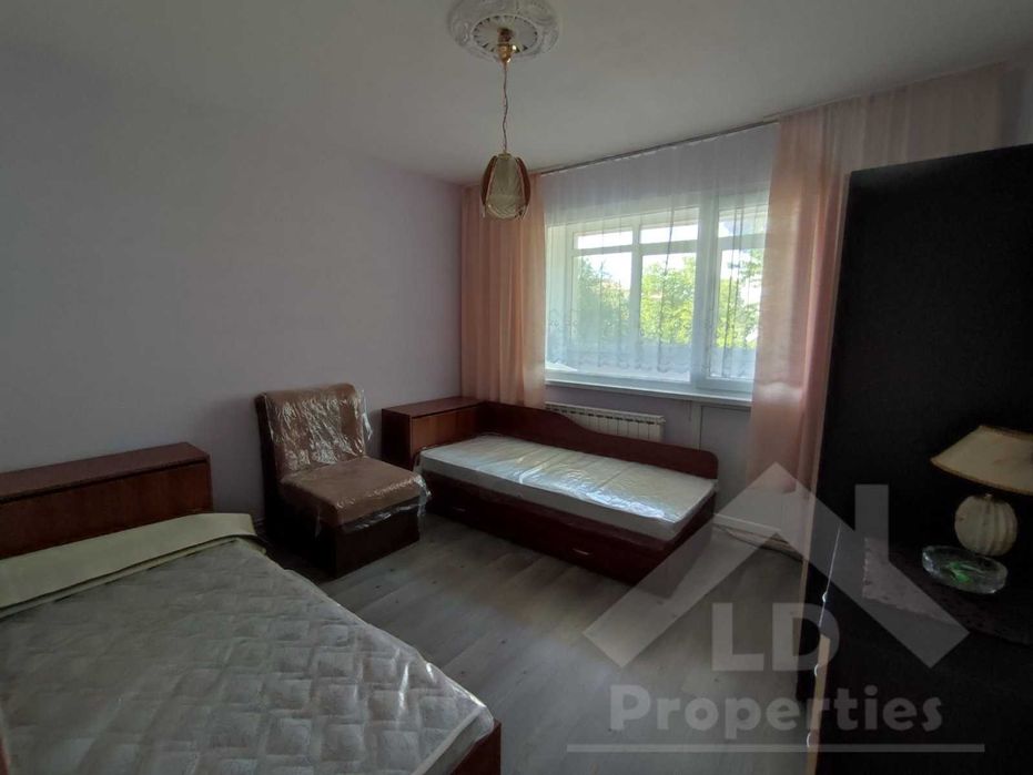 Продава се Тристаен апартамент в с. Крушари, Област Добрич - 59 кв.м за 286 €/кв.м - Снимка #8