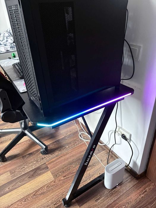 Birou Gaming Huzaro, Hero 4.8, 160 X 60 X 74 Cm, Negru