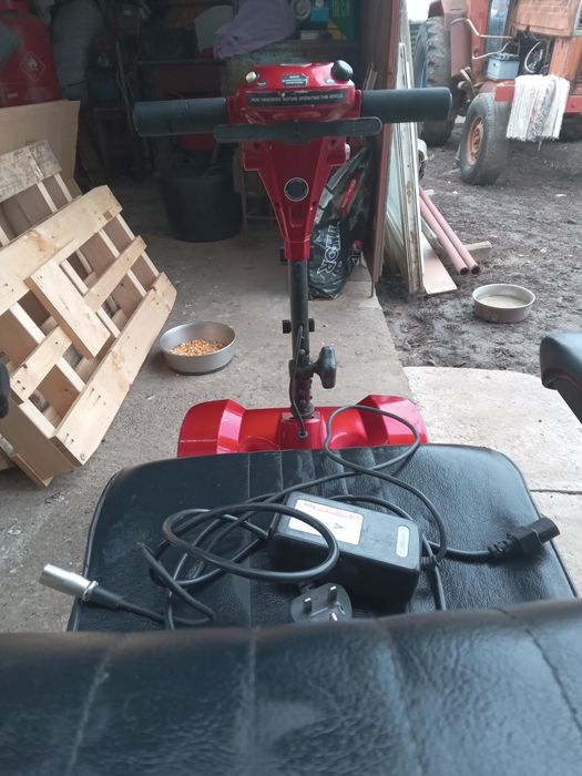 Scuter de mobilitate pentru seniori