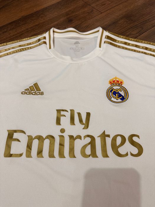 Adidas Real Madrid - нова фен тениска