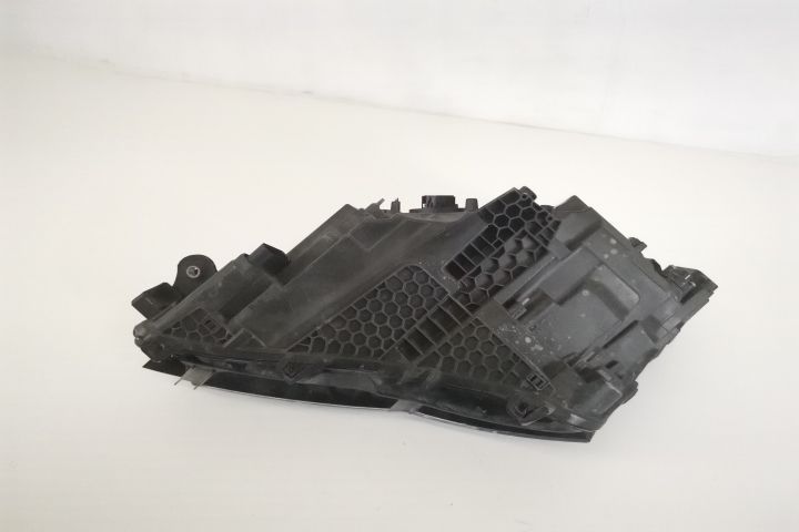 Far Dreapta Original Led Crystal light Avariat Skoda Superb 3 [facelif