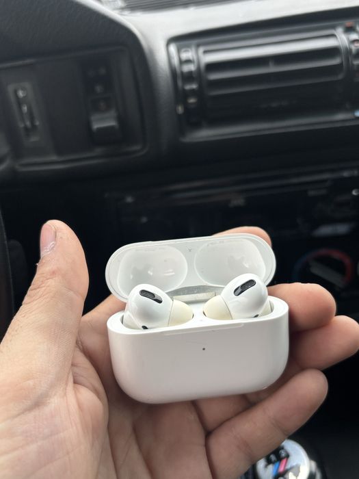 Продам срочно AirPods Pro