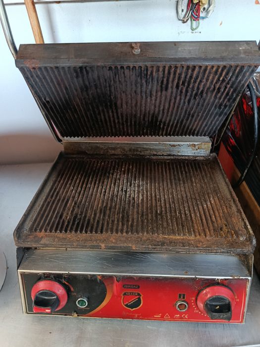 Тостер электрический (срочна}