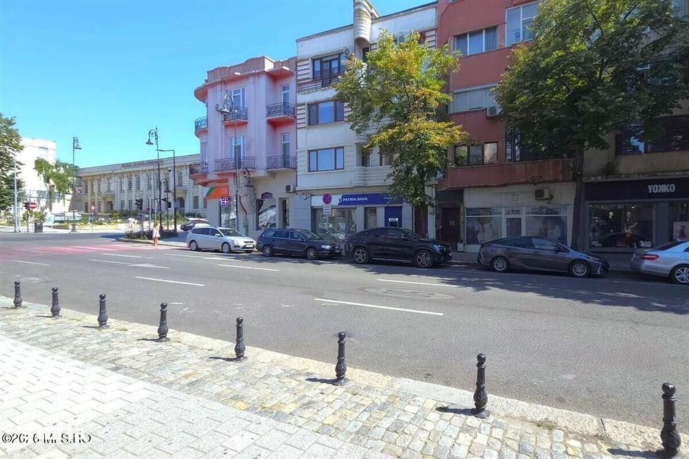 Plaja Modern - Bd.Tomis, apartament cu 2 camere + garsoniera separata!