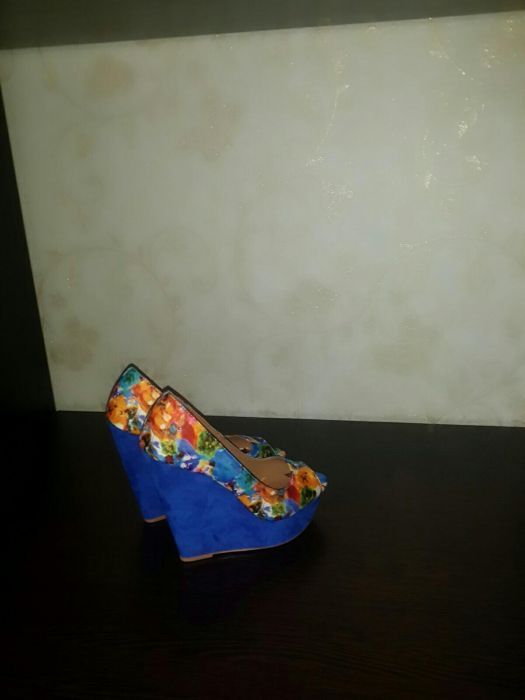 Срочно Продам обувь