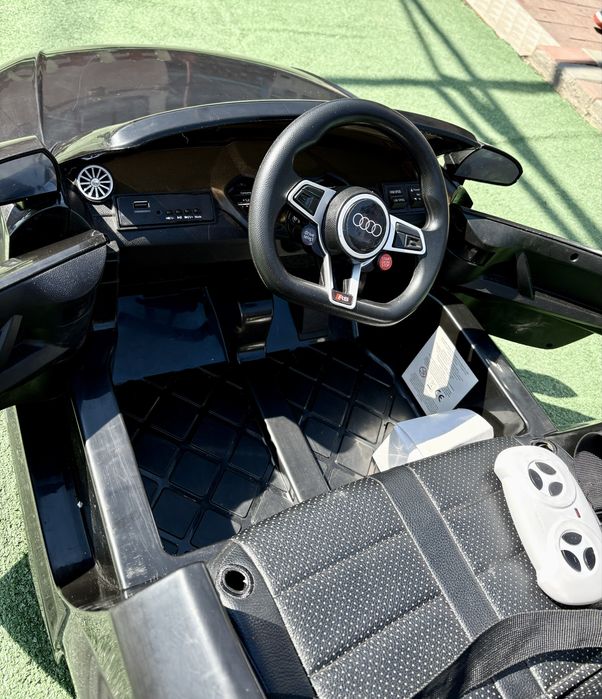 Masinuta electrica copii Audi TT