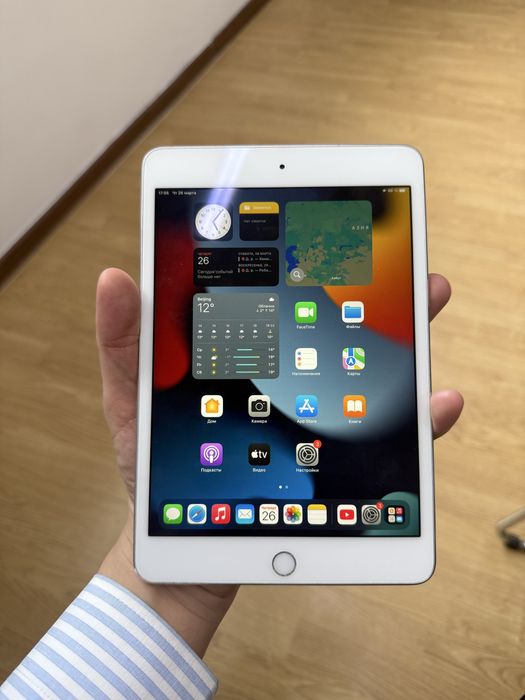Продается iPad mini 4 128 gb