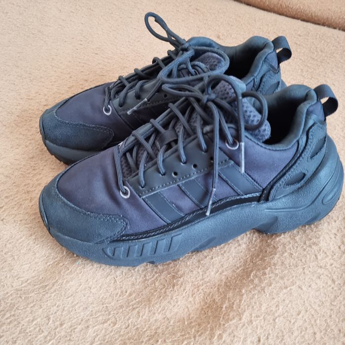 Adidas nr.35,5 Nike nr.37