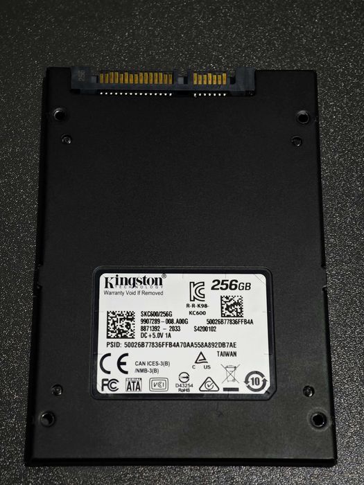 SSD Kingston KC600 256GB SATA III – 93% Health – Testat Complet – 562 MB/s