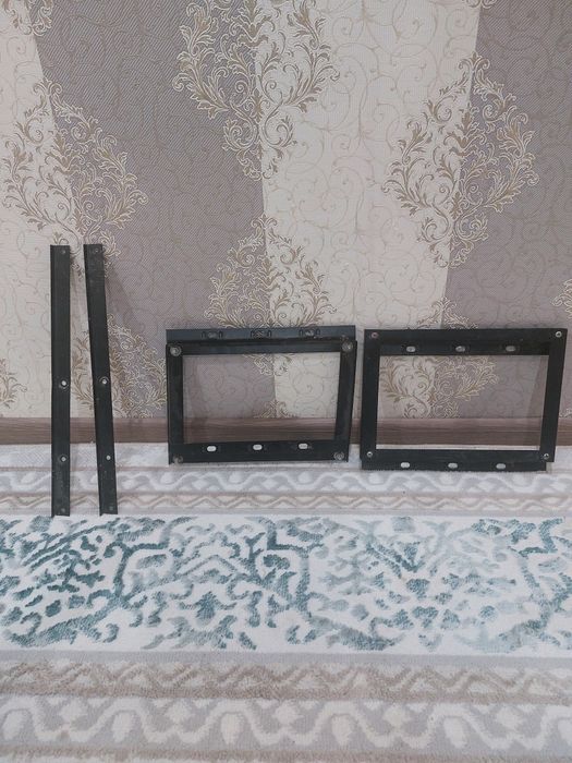 Продам кронштейн