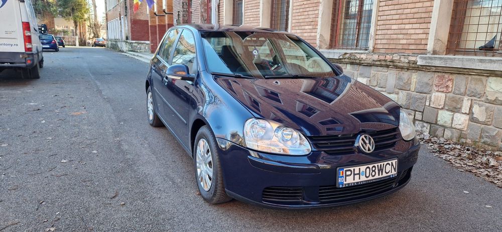 Volkswagen golf 5 1.6 benzina M.P.I