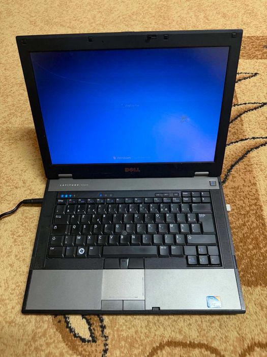 Vand Laptop Dell - 6 GB ram