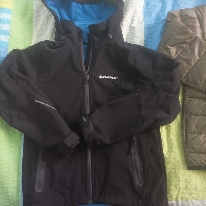 Две отлични якета