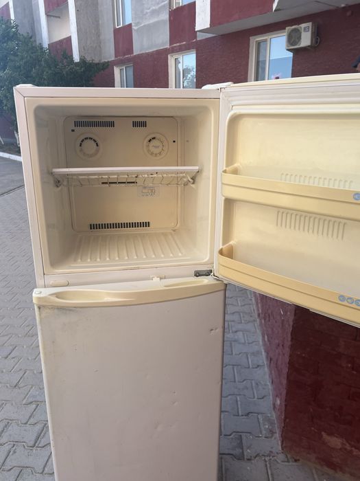 Продается холодильник Б/У