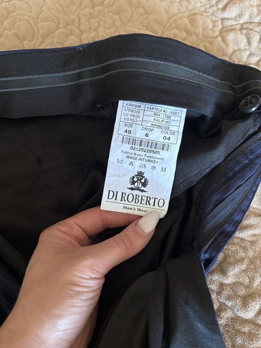 Продам костюм тройка