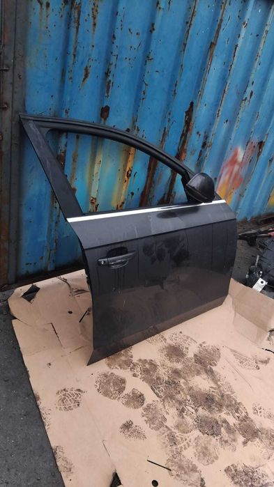 Usa dreapta fata Audi A4 B8 an 2011
