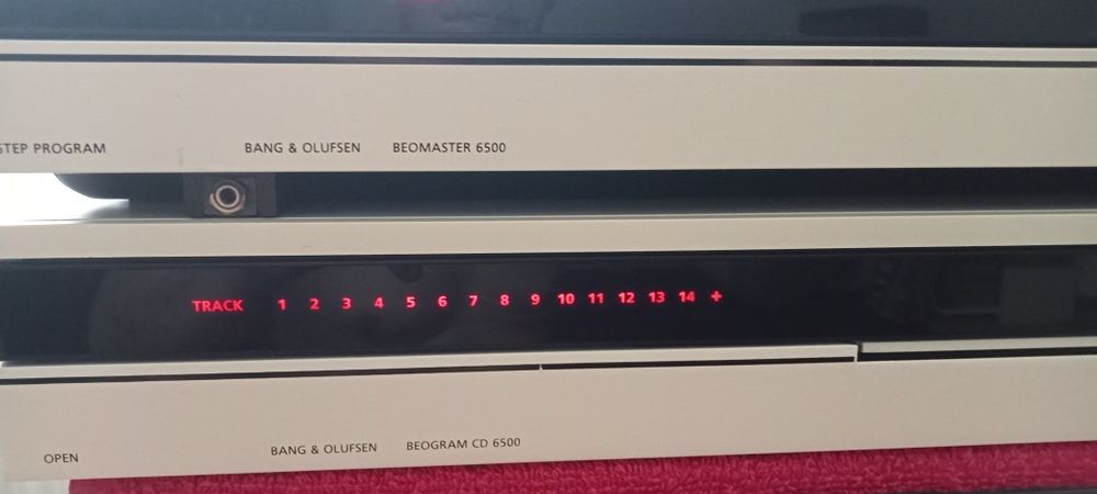 Amplituner, cd-player Bang&olufsen