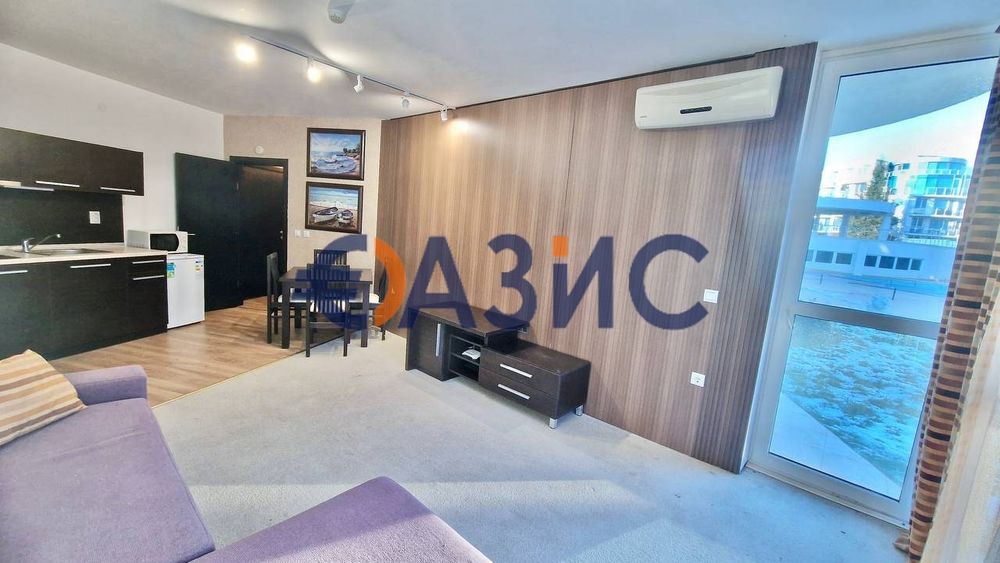 Продава се Двустаен апартамент в Бургас, Сарафово - 67 кв.м за 1178 €/кв.м - Снимка #8