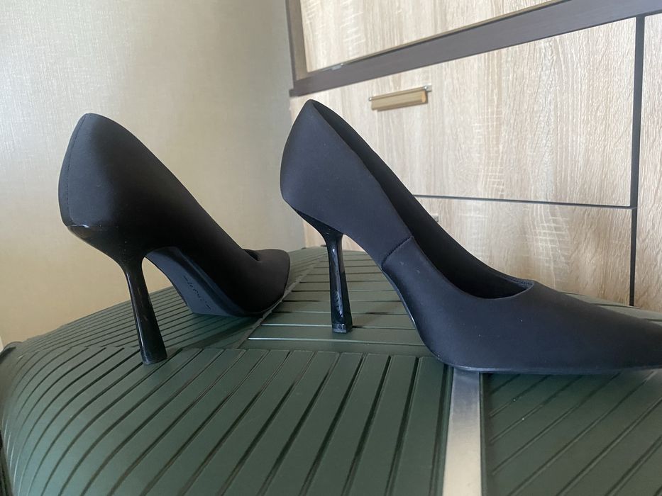 Туфли новый 38 размера