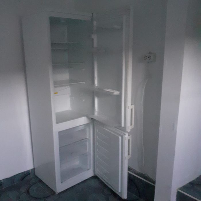 Frigider Arctic de vanzare
