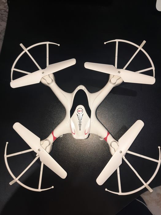 Дрон "6 AXIS GYRO"