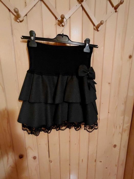 Черна Пола с панделка