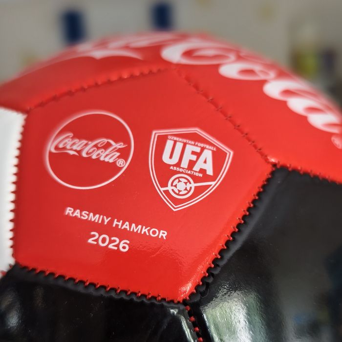 Футбольный мяч Coca-Cola & UFA 2026