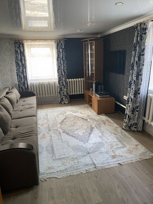 Продам двухэтажный дом